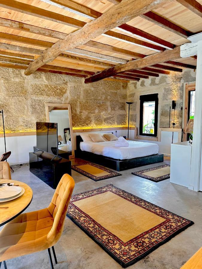 Апартаменты Loft 40-10 Виго Экстерьер фото
