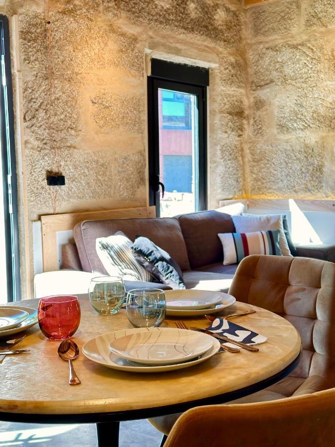 Апартаменты Loft 40-10 Виго Экстерьер фото