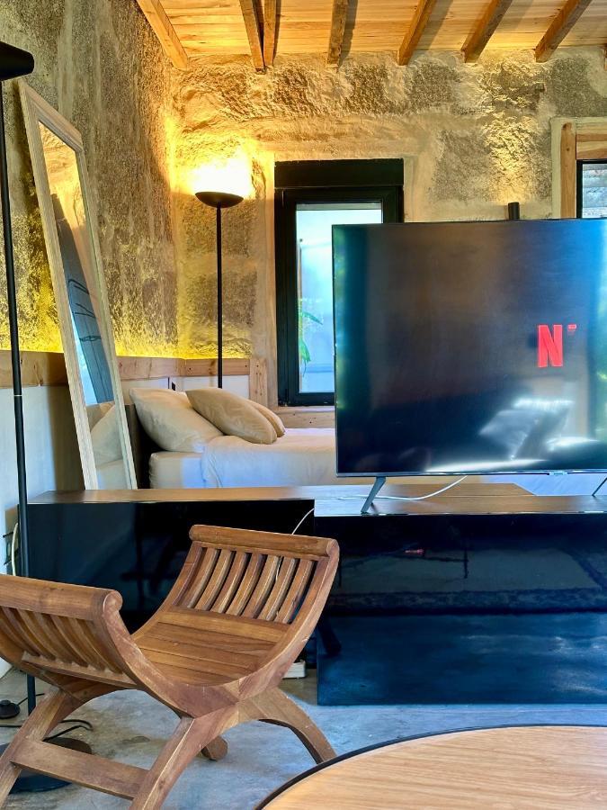 Апартаменты Loft 40-10 Виго Экстерьер фото